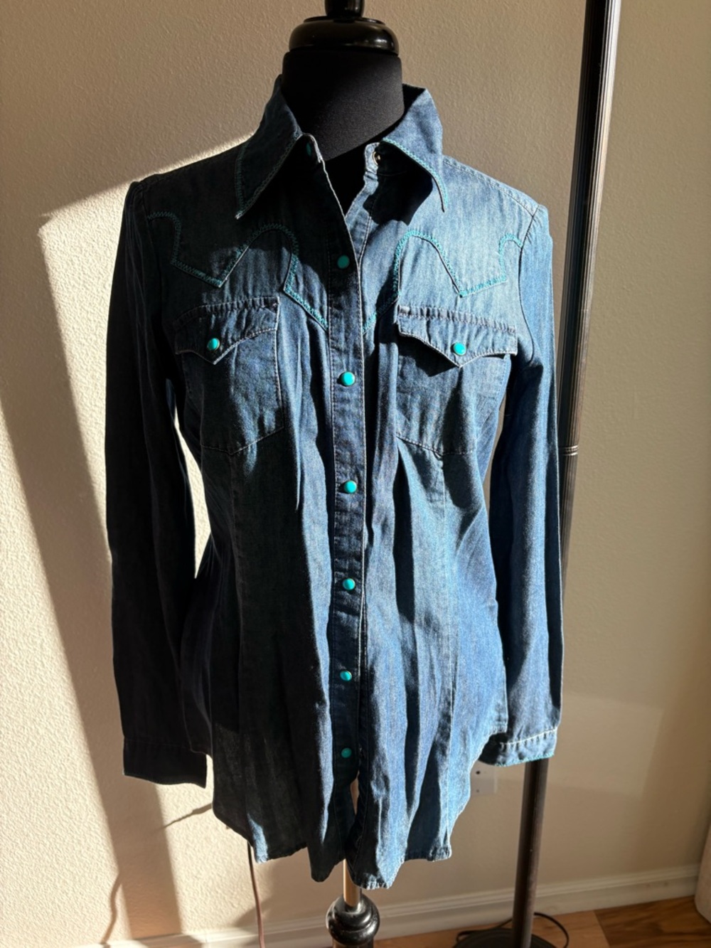 Roper Light Blue Denim Shirt with Turquoise Accents